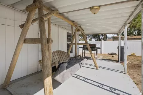 Exterior - 6131 S Cedar St, Murray, UT 84107 photo 6 of 9