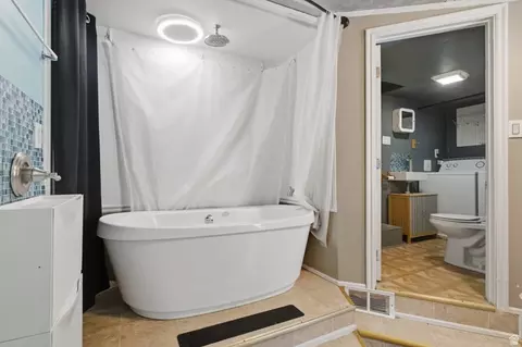 Bath - 6131 S Cedar St, Murray, UT 84107 photo 2 of 2