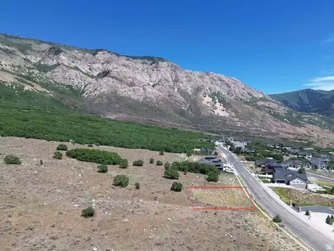 824 E Nebo Ave #85, North Ogden, UT 84414