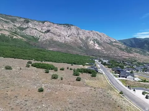 824 E Nebo Ave #85, North Ogden, UT 84414