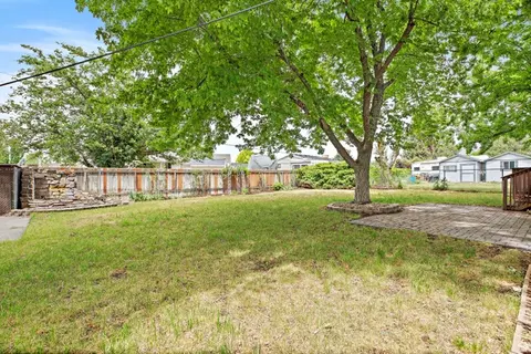 1055 N 200 E, Orem, UT 84057 photo 31