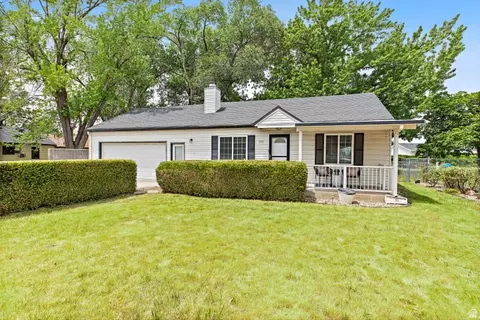 1055 N 200 E, Orem, UT 84057 photo 2