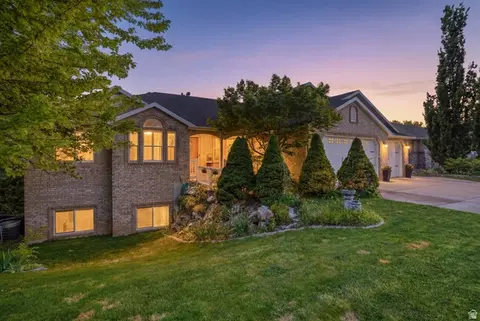 1407 E 5600 S, South Ogden, UT 84403