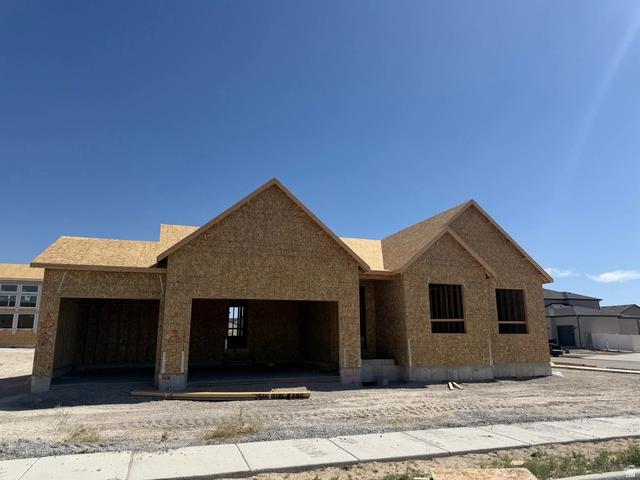 1844 E Aviator Ave, Eagle Mountain, UT 84005