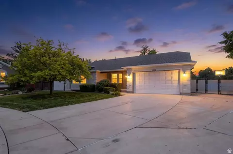 12792 S Keri Lynn Ct, Riverton, UT 84065