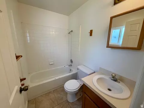 Bath - 2731 E 1600 S, Spanish Fork, UT 84660 photo 2 of 2