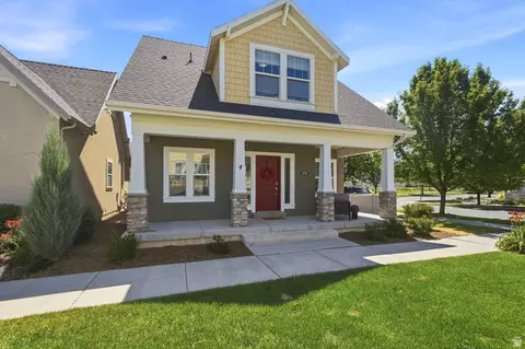 4706 W Oyster Shell Rd S, South Jordan, UT 84009