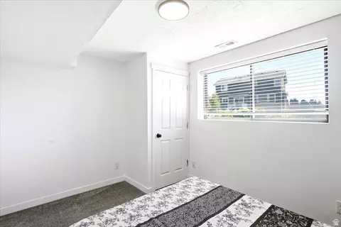 Bedroom - 992 S 200 E, Layton, UT 84041 photo 6 of 6