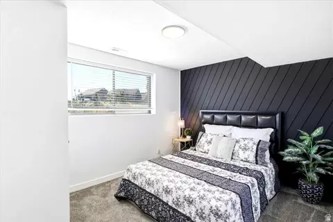 Bedroom - 992 S 200 E, Layton, UT 84041 photo 5 of 6