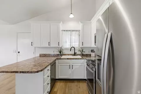 Kitchen - 1206 E Moss Cir, Midvale, UT 84047 photo 1 of 3
