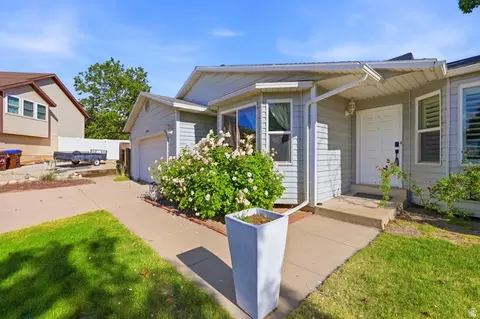 Exterior - 1206 E Moss Cir, Midvale, UT 84047 photo 7 of 7