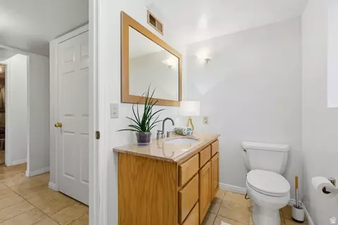 Bath - 1206 E Moss Cir, Midvale, UT 84047 photo 2 of 3