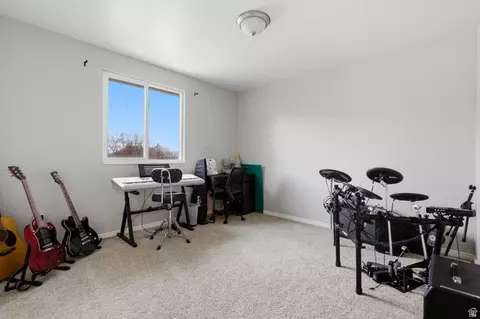 Bedroom - 1206 E Moss Cir, Midvale, UT 84047 photo 3 of 5