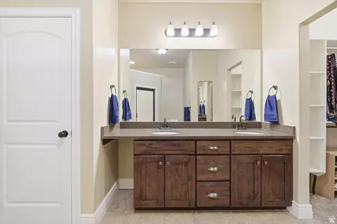 Bath - 748 S 150 E, Smithfield, UT 84335 photo 3 of 4