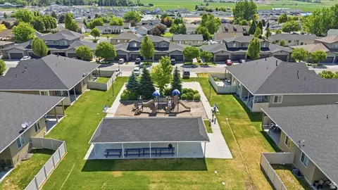 View/Area - 748 S 150 E, Smithfield, UT 84335 photo 1 of 1