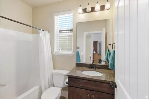 Bath - 748 S 150 E, Smithfield, UT 84335 photo 1 of 4