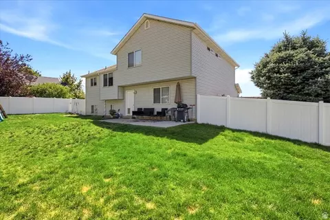 2247 S 425 W, Perry, UT 84302 photo 24