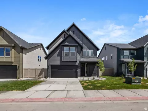 1073 W 880 Ln S #30, Woods Cross, UT 84087