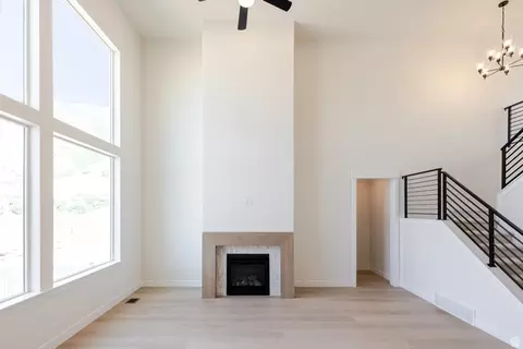 Living - 63 E Wild Rose Dr #905, Mapleton, UT 84664 photo 2 of 2
