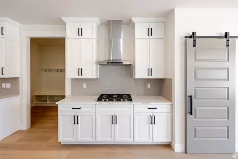 Kitchen - 63 E Wild Rose Dr #905, Mapleton, UT 84664 photo 6 of 7