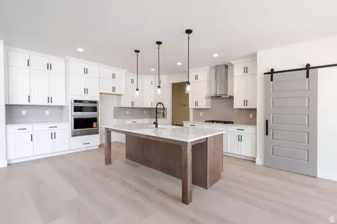 Kitchen - 63 E Wild Rose Dr #905, Mapleton, UT 84664 photo 3 of 7