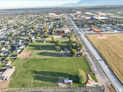 1145 N 2000 W, Clinton, UT 84015 photo 2