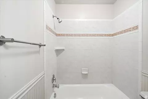 Bath - 449 W 200 N #3, Bountiful, UT 84010 photo 2 of 3