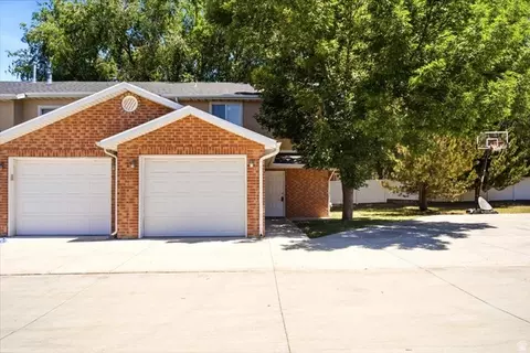 Exterior - 449 W 200 N #3, Bountiful, UT 84010 photo 1 of 3