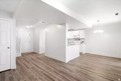 Other - 449 W 200 N #3, Bountiful, UT 84010 photo 2 of 7