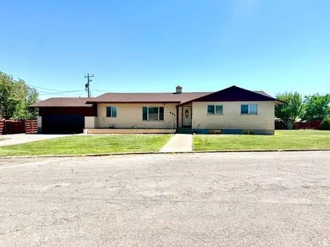 241 W 250 S, Vernal, UT 84078