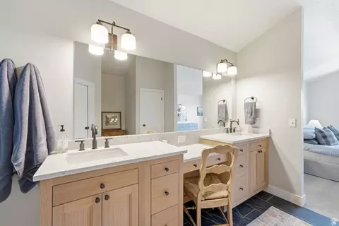 Bath - 2154 E New Horizon Dr, Sandy, UT 84093 photo 5 of 7