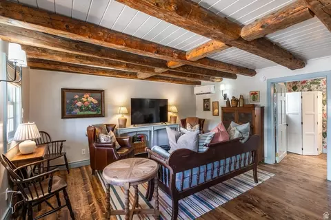 Living - 19 E 100 N, Spring City, UT 84662 photo 4 of 4
