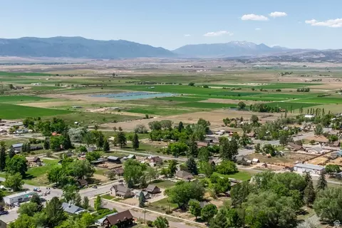 View/Area - 19 E 100 N, Spring City, UT 84662 photo 2 of 5