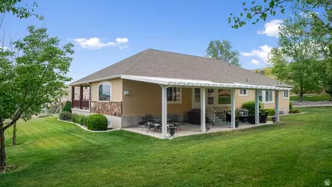 2286 E Cedar Dr, Eagle Mountain, UT 84005 photo 33