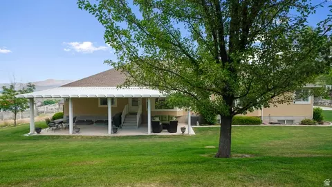 2286 E Cedar Dr, Eagle Mountain, UT 84005 photo 34