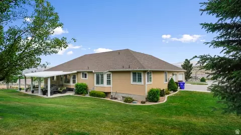 2286 E Cedar Dr, Eagle Mountain, UT 84005 photo 35