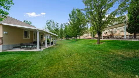 2286 E Cedar Dr, Eagle Mountain, UT 84005 photo 36