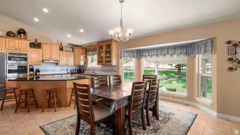 2286 E Cedar Dr, Eagle Mountain, UT 84005 photo 7