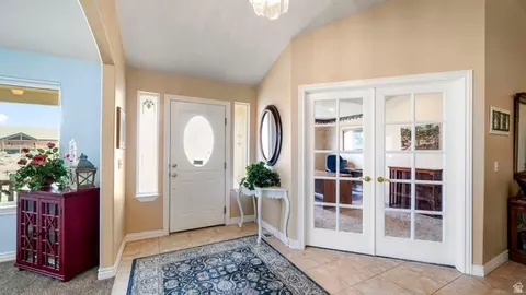 2286 E Cedar Dr, Eagle Mountain, UT 84005 photo 2