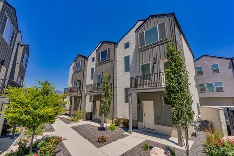 2925 S Hwy 89 E #11, Perry, UT 84302
