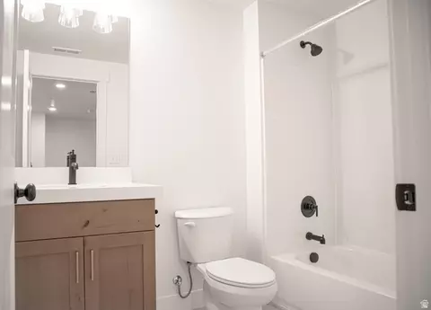 Bath - 1372 E Goldie Lou Ln #LOT EAGLE, Eagle Mountain, UT 84005 photo 3 of 3