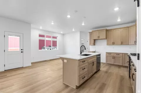 1591 S 960 W #154, Provo, UT 84601 photo 7