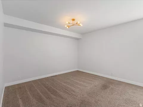 433 W Chase Ln N, Centerville, UT 84014 photo 11