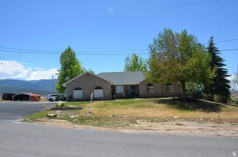 890 E 200 S, Mount Pleasant, UT 84647