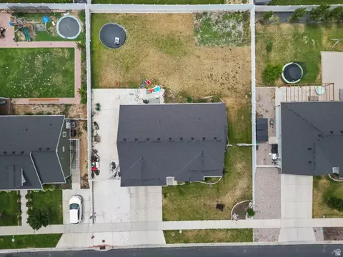 View/Area - 1002 S 130 E, Salem, UT 84653 photo 2 of 5