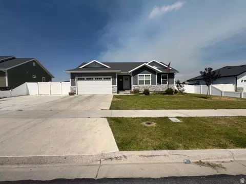1002 S 130 E, Salem, UT 84653