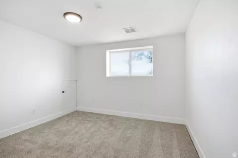 Bedroom - 877 E 10600 S, Sandy, UT 84094 photo 4 of 4