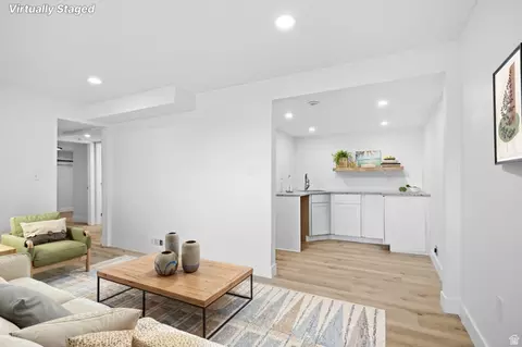 Living - 877 E 10600 S, Sandy, UT 84094 photo 5 of 5