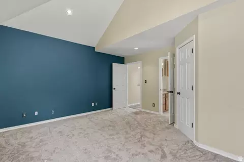 Bedroom - 1927 E Bear Creek Dr S, Draper, UT 84020 photo 3 of 6