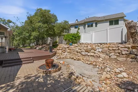 Exterior - 1927 E Bear Creek Dr S, Draper, UT 84020 photo 9 of 17